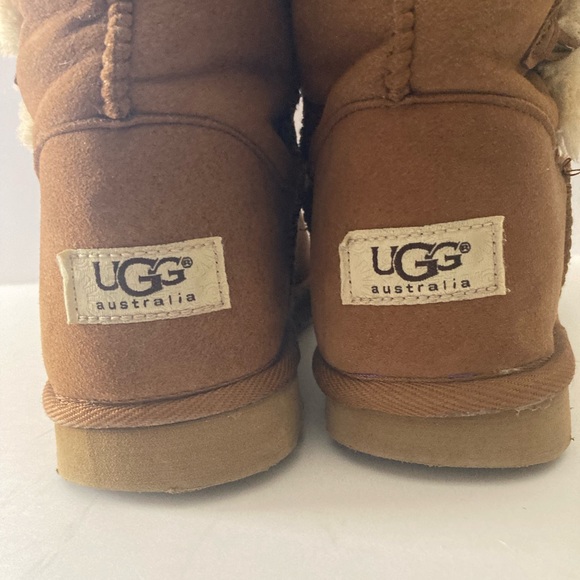 Used UGG Boots BAILEY Button Triplet 1873 Women’s Size 7 - Picture 7 of 12